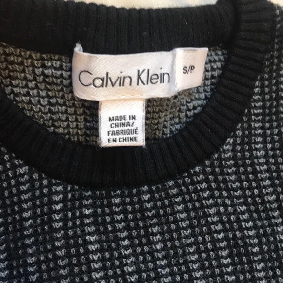 Calvin klen sweater or top. - Picture 2 of 5